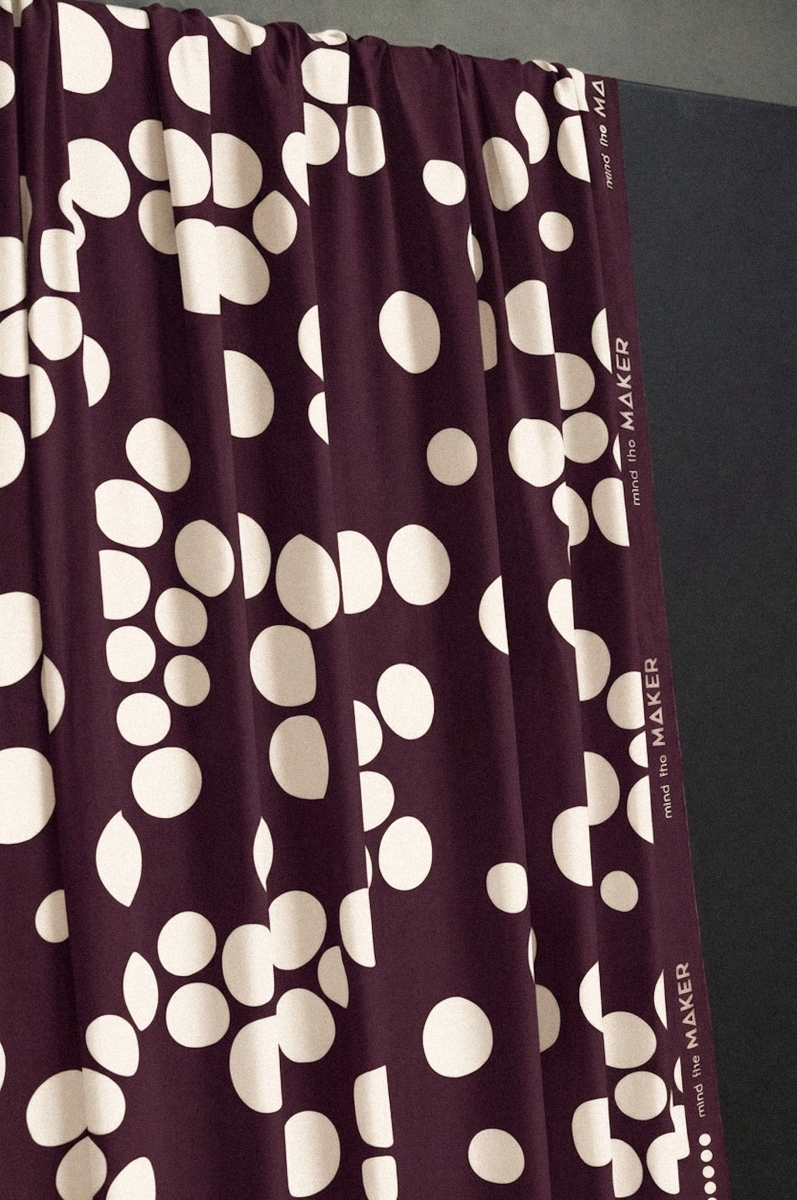 Twill viscose About a DOT