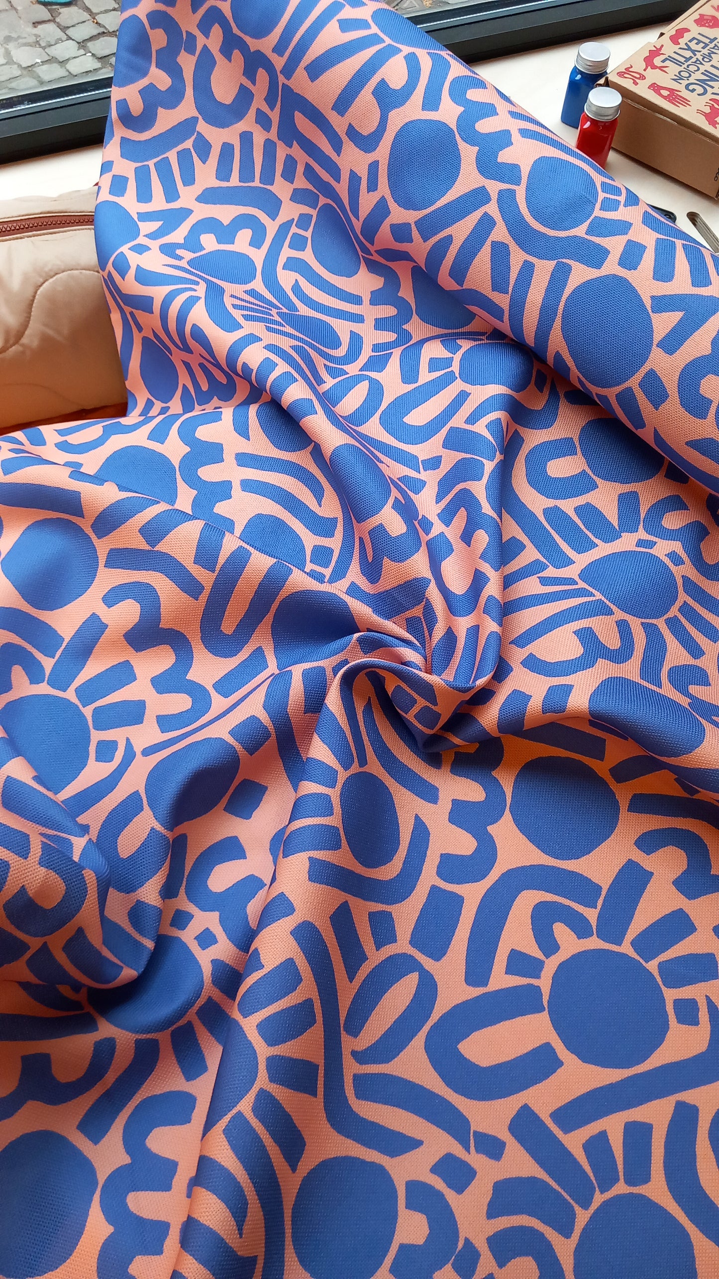 STEPHANIE PIOGE - DOTTY KEITH BLEU