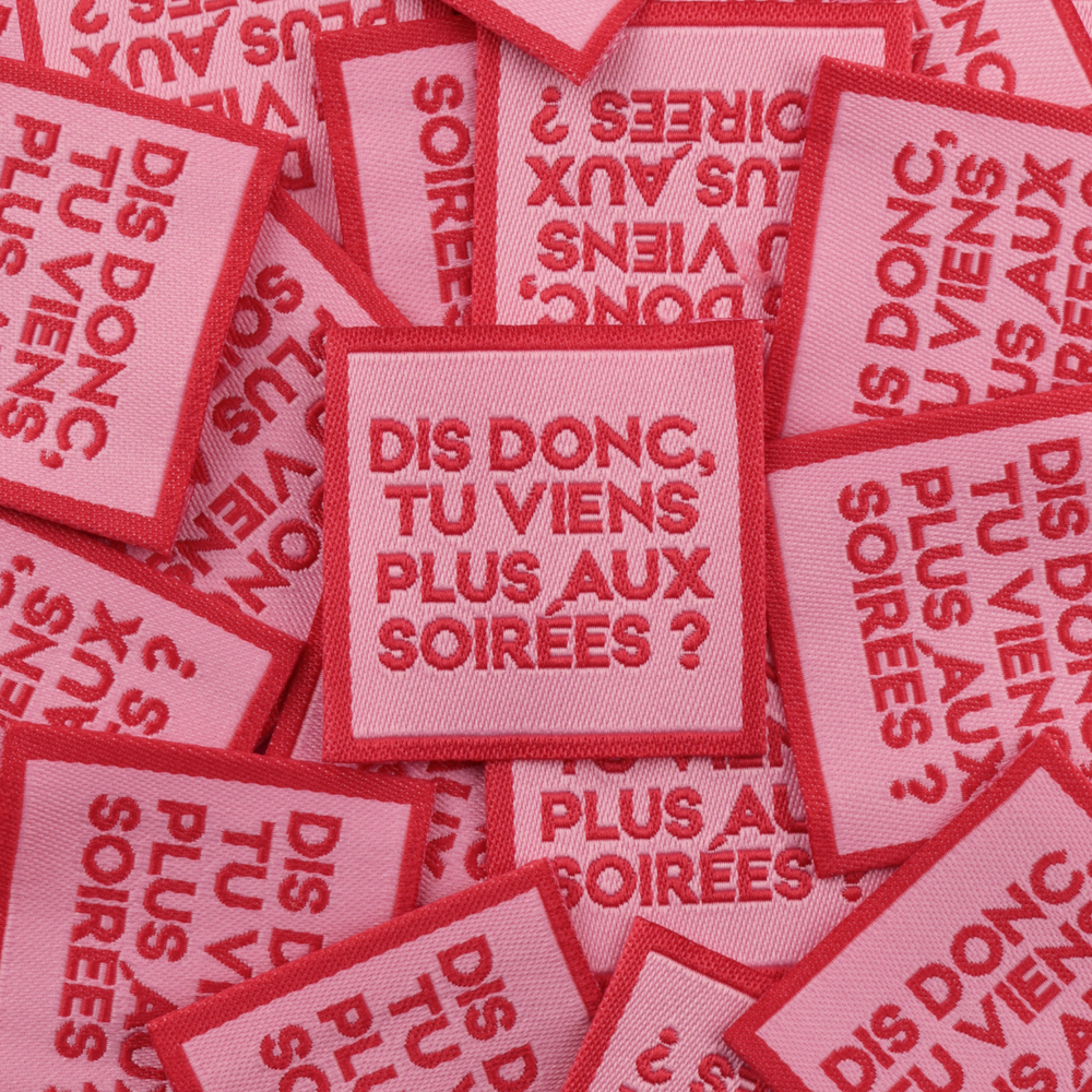 Etiquette à coudre