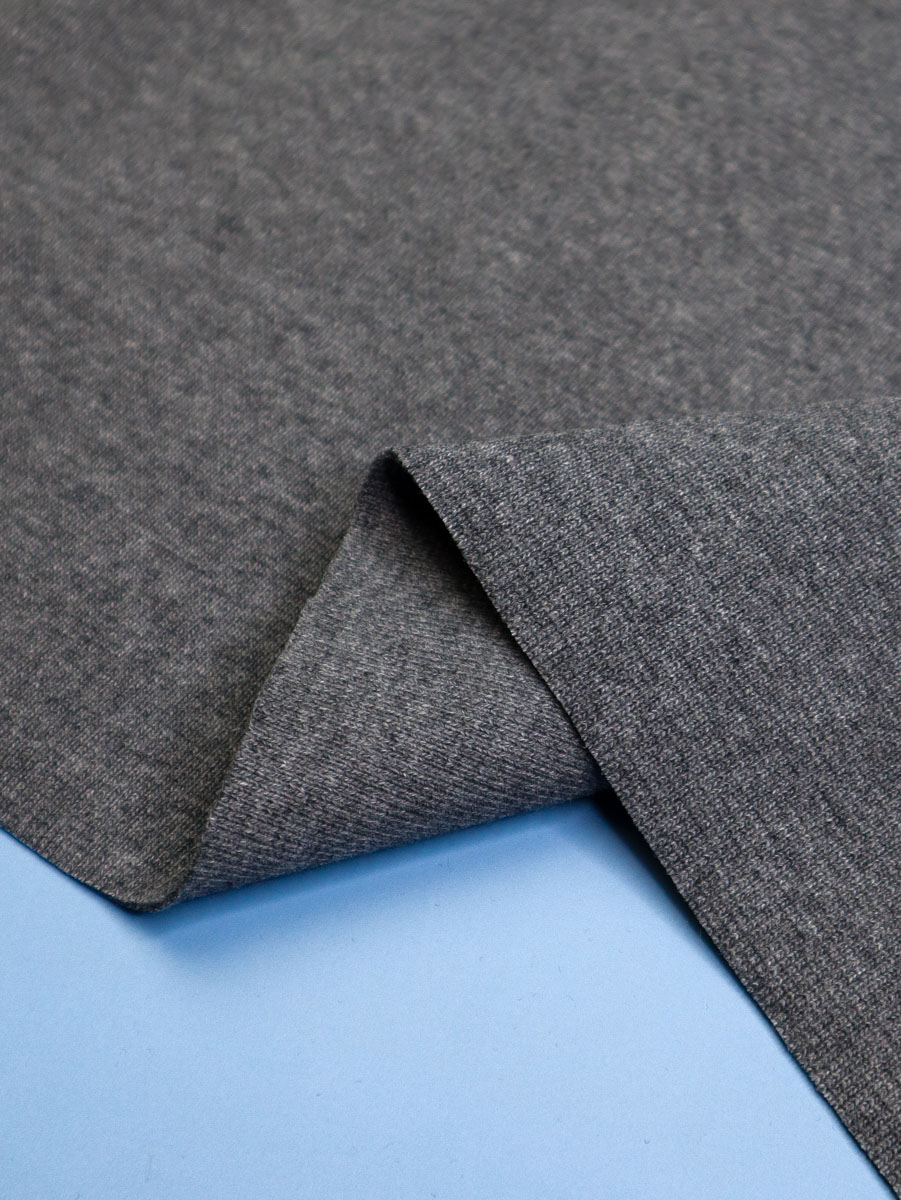 Bord-côte // Tube gris foncé