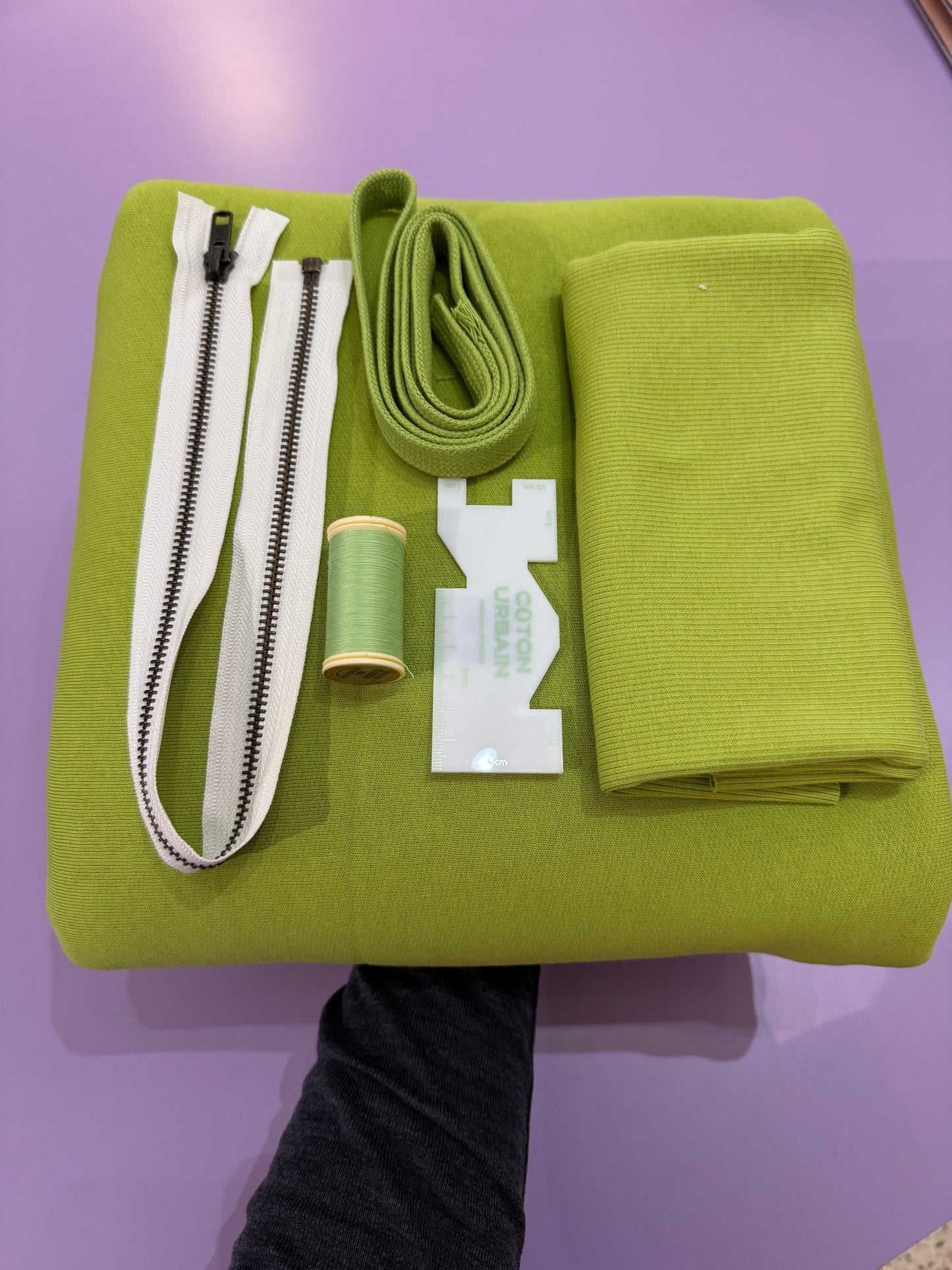 Box couture Sweat Vancouver